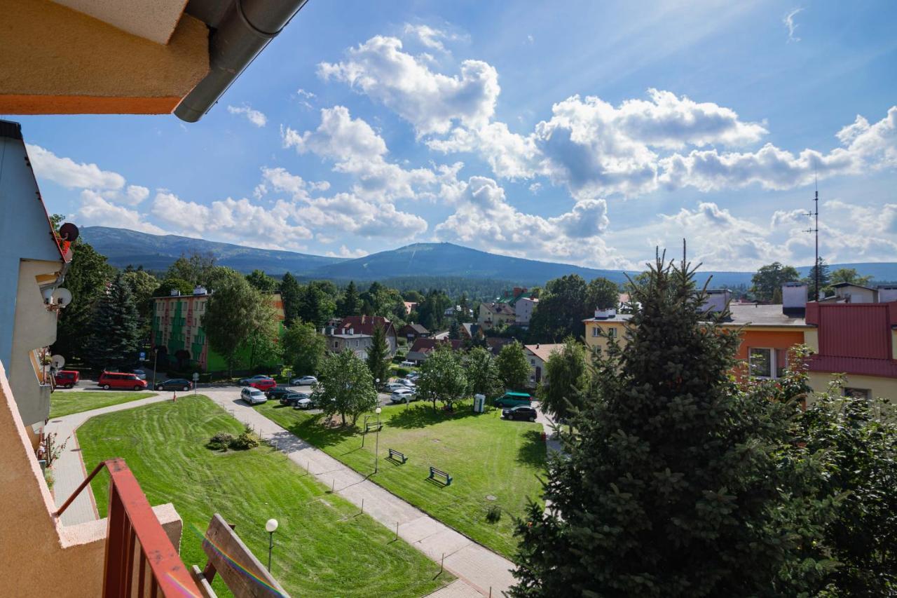 Duze W Centrum Z Widokiem Szklarska Poreba Exterior photo